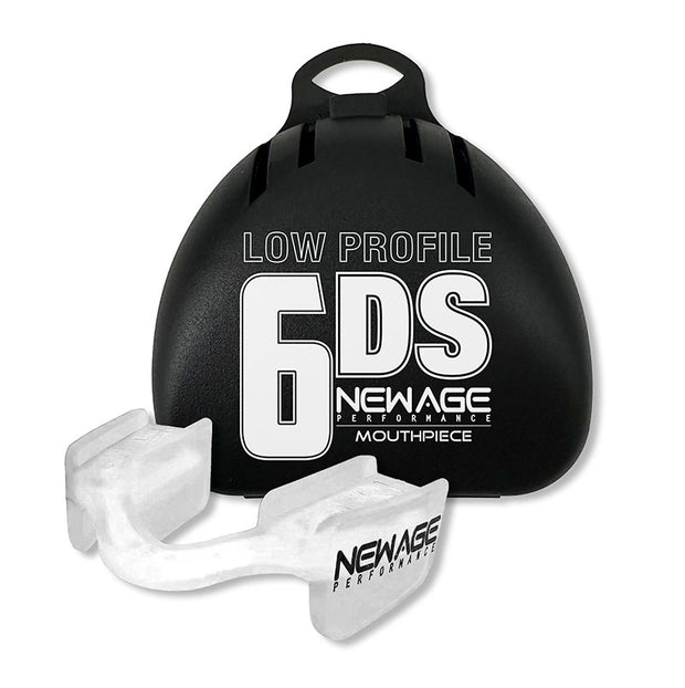 White 6DS Low Profile Mouthpiece with a matching case in the background, showcasing its clean and protective design